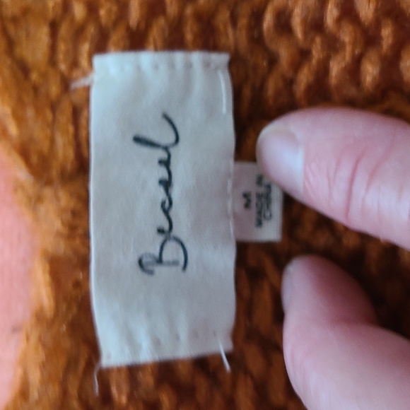 Sweater - Picture 3 of 6